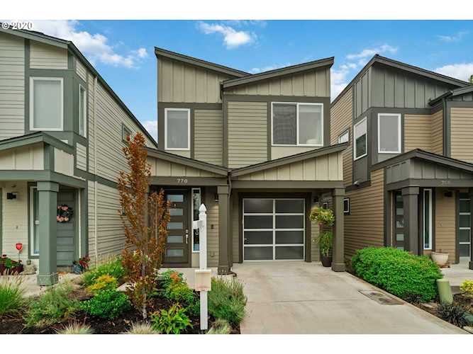 770 NW Pebblestone Ln Beaverton, OR 97006 | MLS ® 20084684 Photo 1