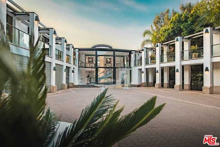 27930 Pacific Coast Highway Malibu, CA 90265