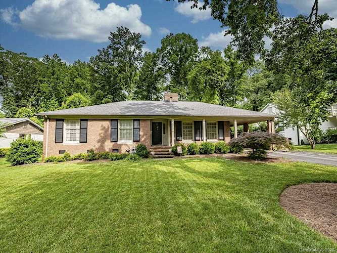 3922 Severn Ave Charlotte, NC 28210