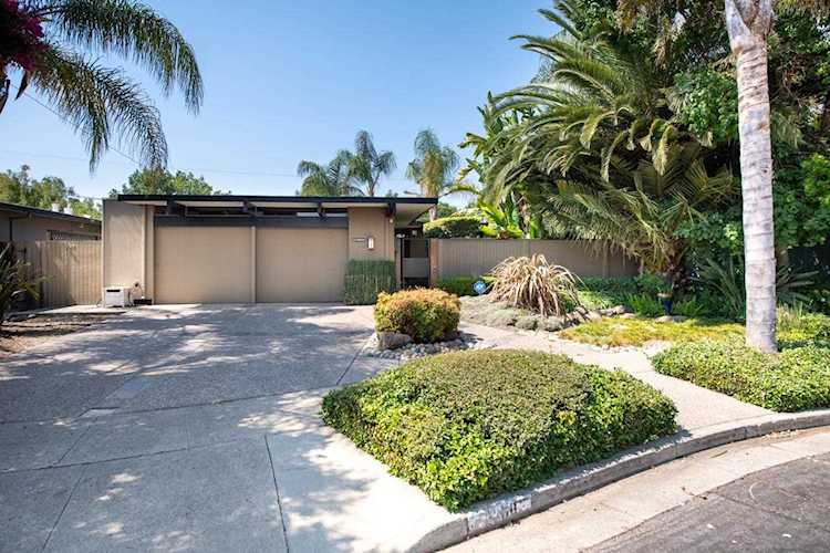 2369 Fairgrove Ct San Jose, CA 95125