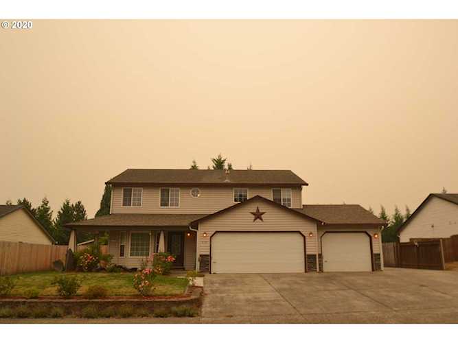 616 NW 22nd St Battle Ground, WA 98604