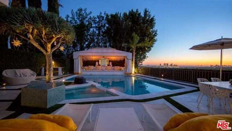 1425 Devlin Drive Los Angeles, CA 90069