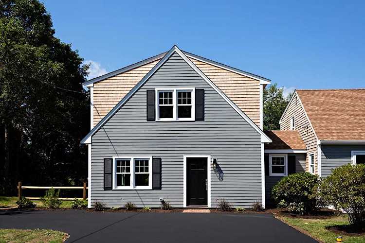 22 Bradford Ave. #1 Kingston, MA 02364