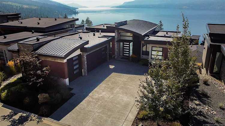 1718 Limestone Drive Lake Country, BC V4V2T4