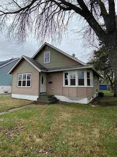 1100 E Burdick Expwy Minot, ND 58701