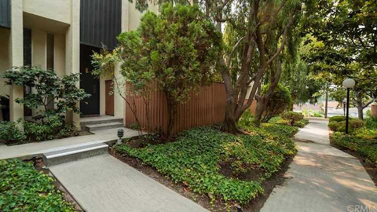 11260 Overland Avenue #11D Culver City, CA 90230
