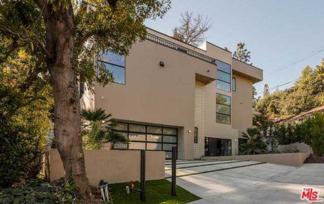641 Elkins Road Los Angeles, CA 90049