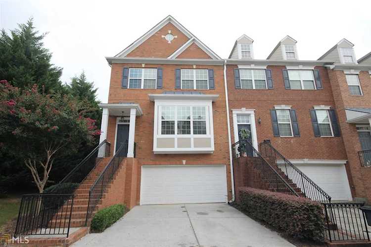 11085 Brunson Dr Johns Creek, GA 30097