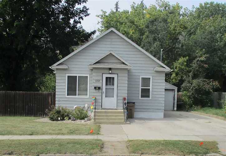 1205 NW 8th Street Minot, ND 58703