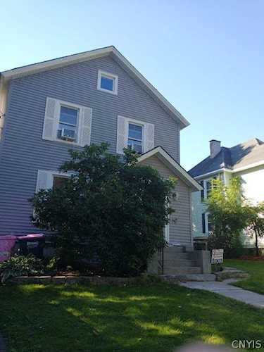18 E Oneida St Lysander, NY 13027