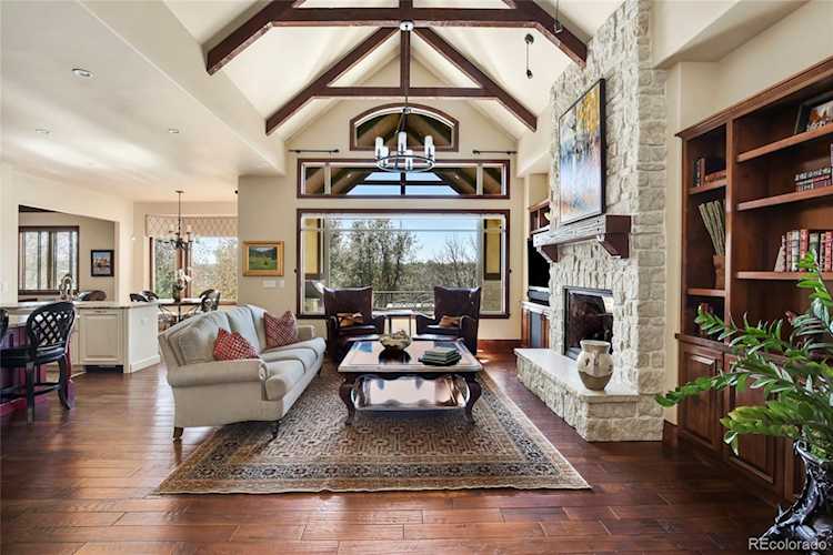 6015 S Race Ct Centennial, CO 80121