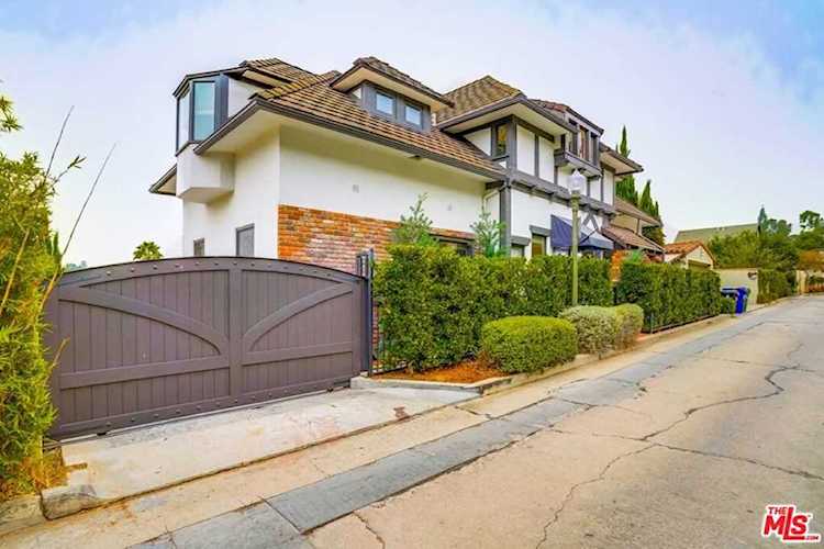 2178 Kenilworth Avenue Los Angeles, CA 90039