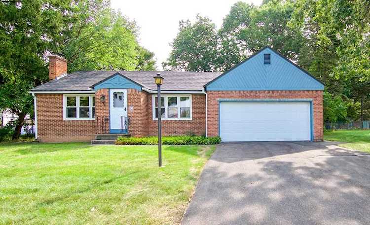 75 Macomber Ave Springfield, MA 01119