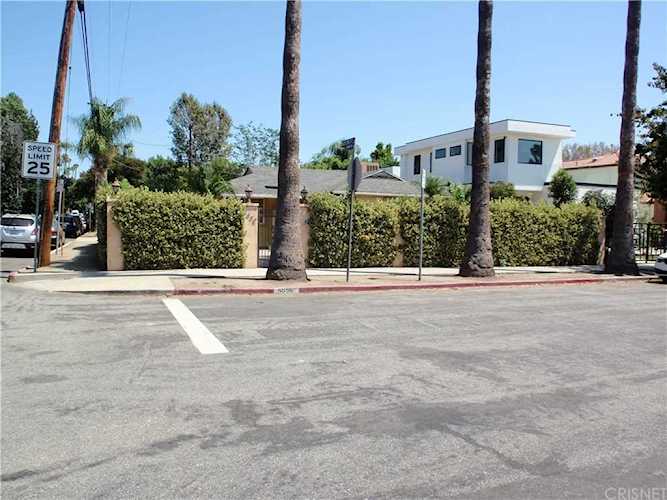 4856 Tilden Avenue Sherman Oaks, CA 91423
