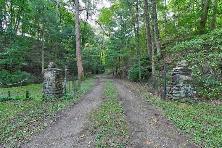 1895 Clearcreek Road Lancaster, OH 43130 | MLS 220032142 Photo 1
