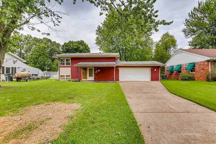 1704 Crystal Court Evansville, IN 47714