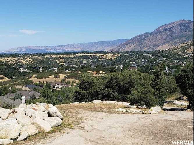 3002 E Oberland Rd Sandy, UT 84092