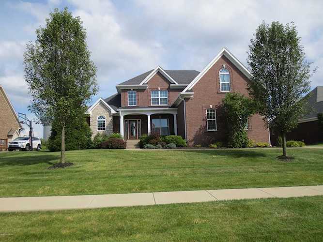 13106 Hampton Cir Goshen, KY 40026