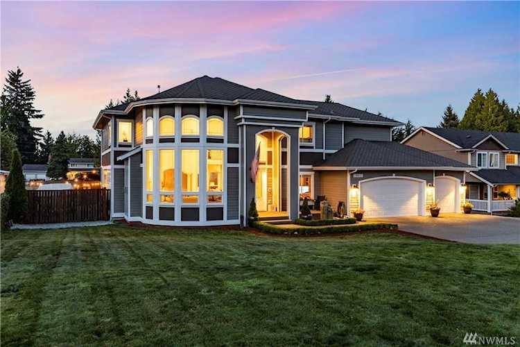 18021 26th Street Ct East Lake Tapps, WA 98391