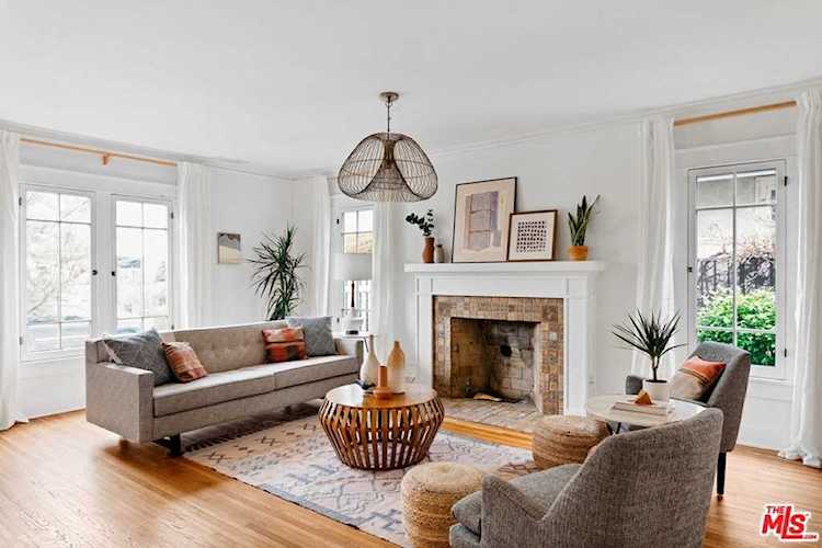 866 N Kenmore Avenue Los Angeles, CA 90029