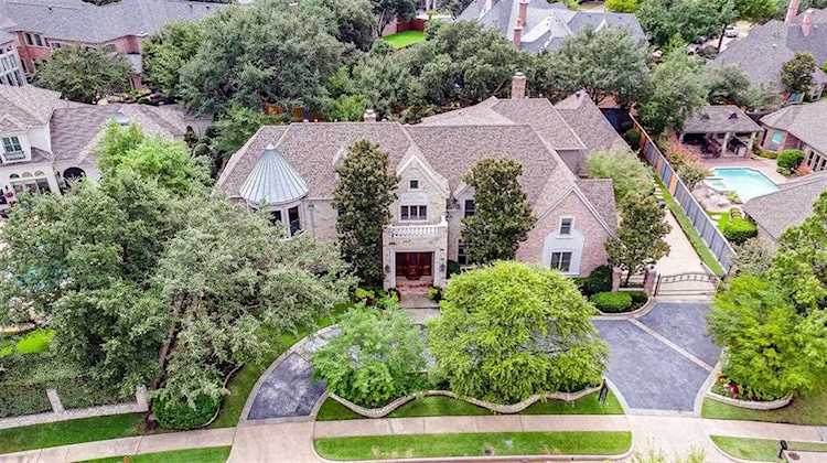 5216 Sky Lake Drive Plano, TX 75093