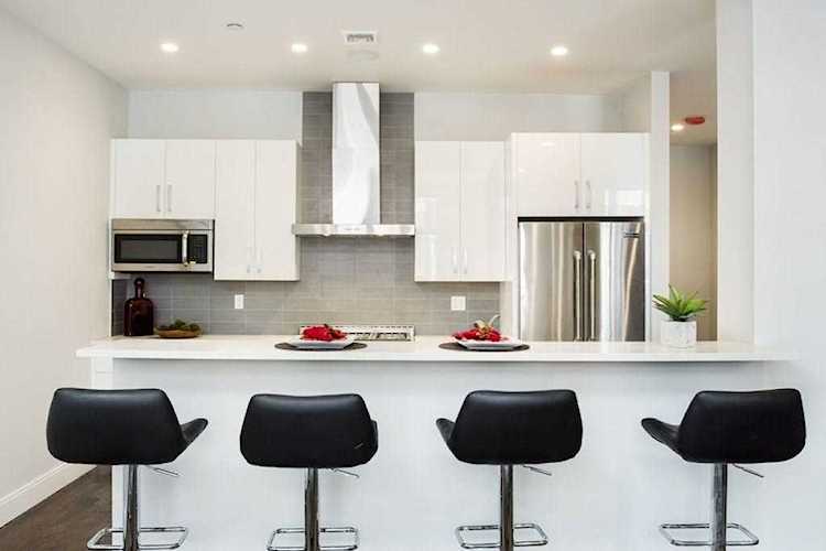 225 Dorchester St #7 Boston, MA 02127