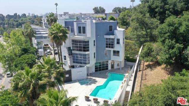 171 N Church Lane #207 Los Angeles, CA 90049
