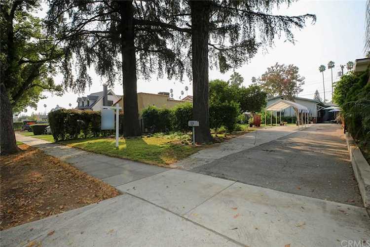1259 Allen Avenue Glendale, CA 91201