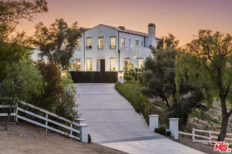 5545 Dixon Trail Road Hidden Hills, CA 91302