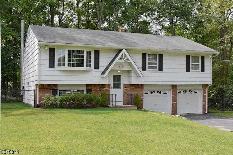 38 Fox Trail Rd Sparta Twp., NJ 07871