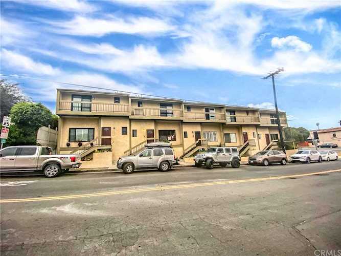 1501 Artesia Boulevard #3 Manhattan Beach, CA 90266