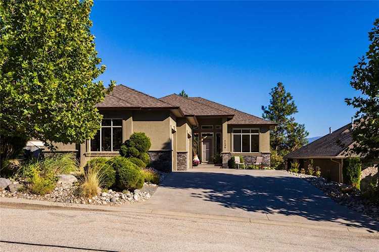 1136 Peak Point Drive West Kelowna, BC V1Z4A9