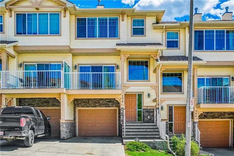 298 Sunset Point Cochrane, AB T4C 0K8