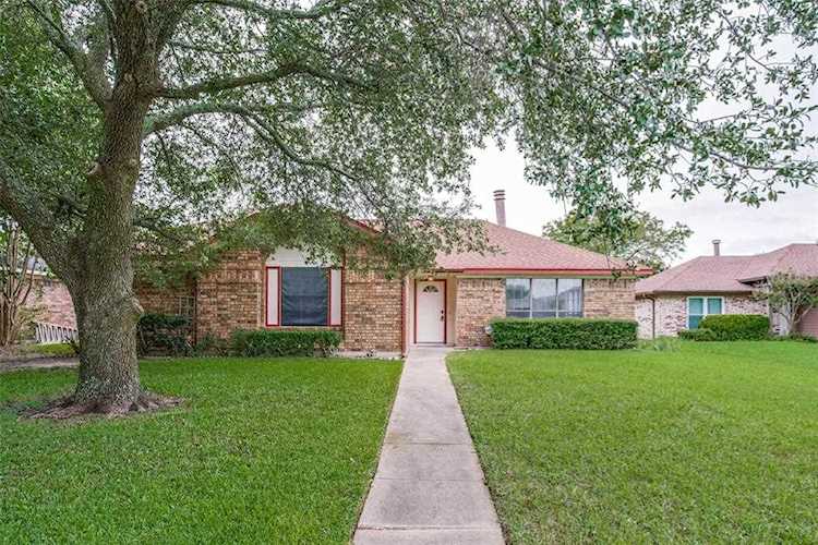 104 Jasmine Court Allen, TX 75002