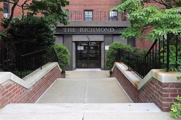 3636 Greystone #4A Bronx, NY 10463