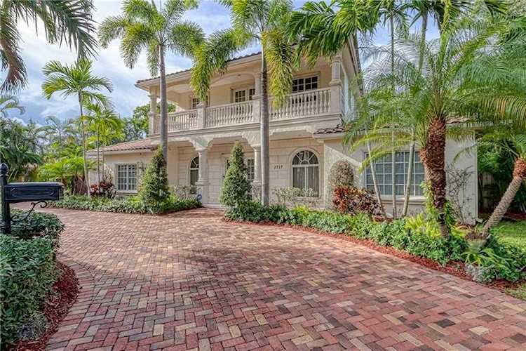Address Withheld Fort Lauderdale, FL 33305