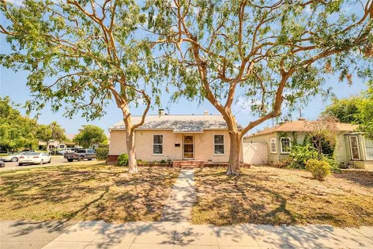 1730 N Clybourn Avenue Burbank, CA 91505