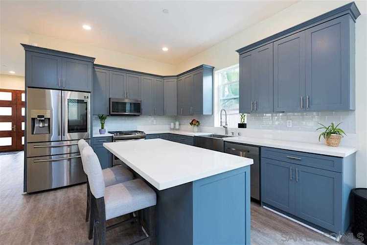7224-26 Fay Ave La Jolla, CA 92037