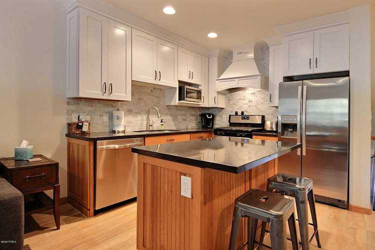 690 Deer Valley Dr Park City, UT 84060