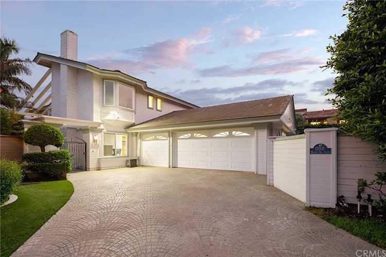 17031 Marinabay Drive Huntington Beach, CA 92649