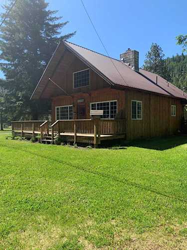 17582 Wa-410 Naches, WA 98937