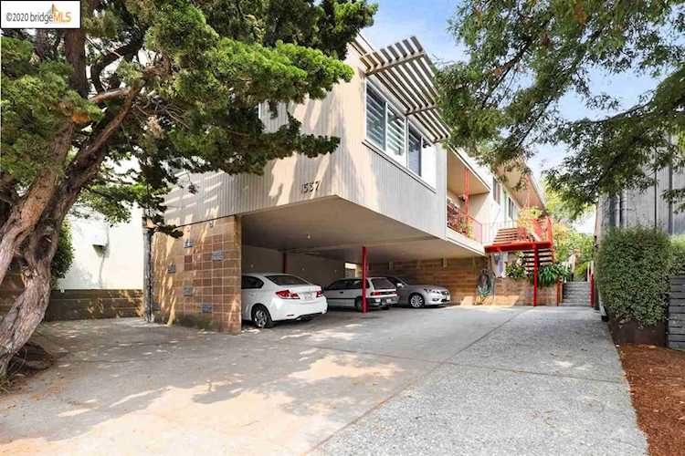 1337 Henry St Berkeley, CA 94709