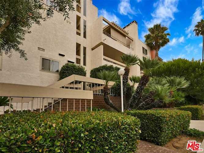 901 5th Street #D Santa Monica, CA 90403