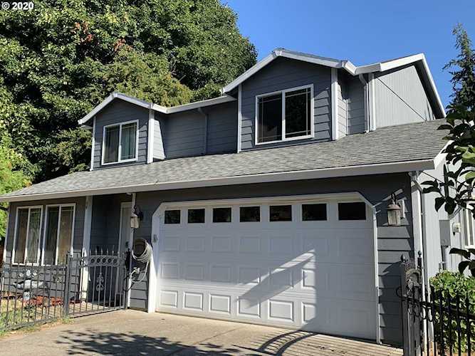 6429 SE 136th Ct Portland, OR 97236