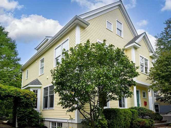 37 Water St Natick, MA 01760