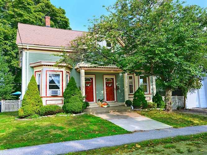 39 Harvard Street Dedham, MA 02026