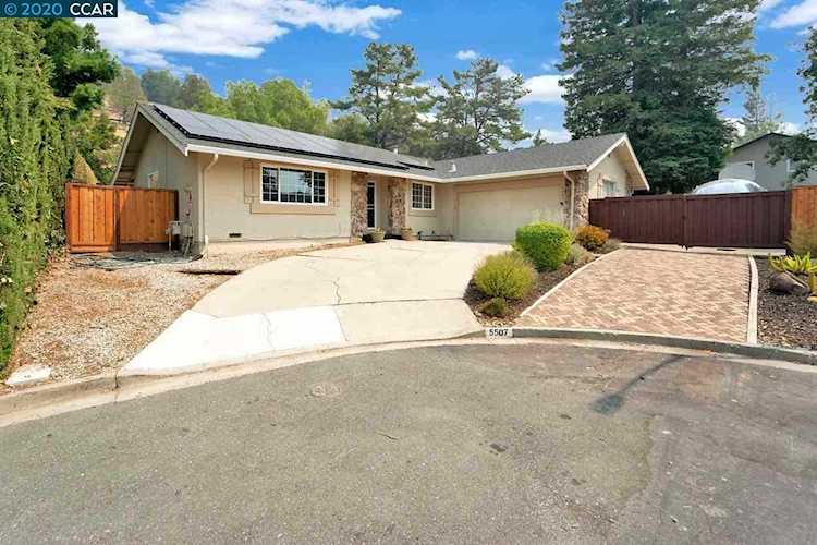 5507 Lowry Ct Concord, CA 94521