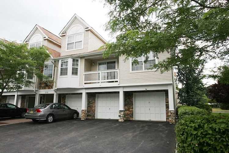2 Pasture Ct Roxbury Twp., NJ 07852
