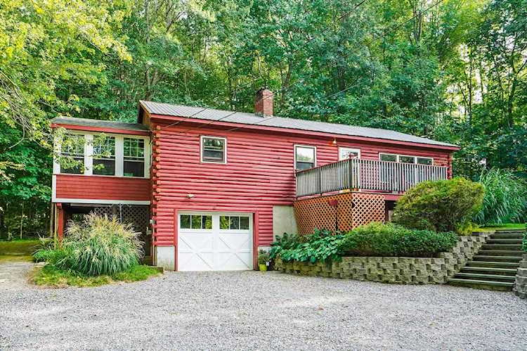 10 Hilltop Ln Hampstead, NH 03841