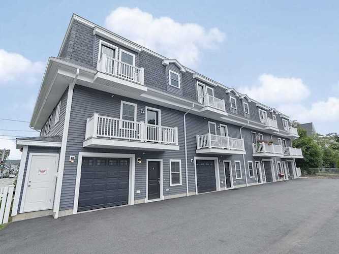 172 Bright Street #4 Waltham, MA 02453